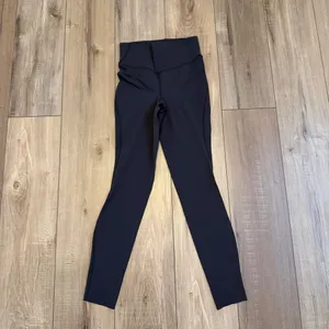 Lululemon black wunder train 25” leggings thumbnail 4