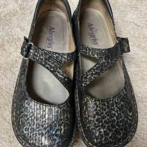 ALEGRIA DAYNA leopard stripes Mary Jane’s SZ 39 metallic NUBUCK— very clean thumbnail 9