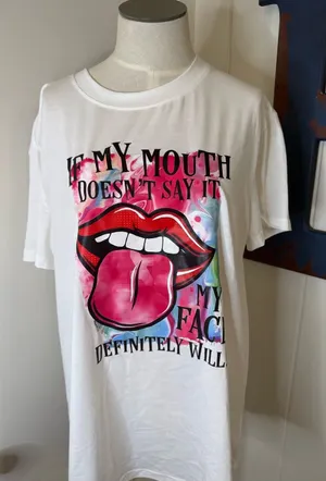 Graphic Tongue Print Short Sleeve Tee - White/Pink thumbnail 1