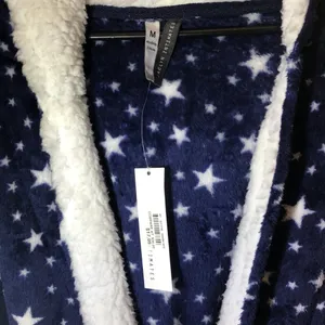 NWT Jaclyn Intimates robe with star design thumbnail 3