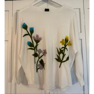 Anthropologie Aaeda white felted floral top size M thumbnail 3