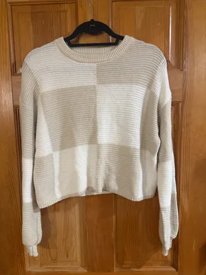 Moon & Madison checkered knit crop sweater size small . thumbnail 1