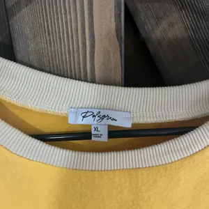 color block crewneck thumbnail 2
