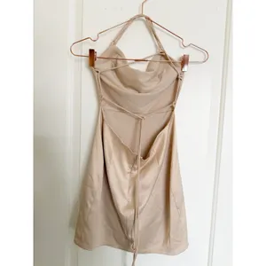 Lucy In The Sky Dress Womens‎ Small Champagne Satin Cowl Neck Open Back Mini thumbnail 2
