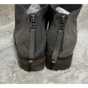Lucky Brand Gray Ankle Boots Suede Leather Size 7M Back Zip Low Heel Boho City thumbnail 3