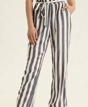American Eagle Paperbag Pants thumbnail 1