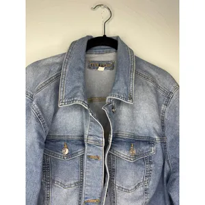 Maurices Denim Jean Jacket Plus Size 2X Medium Wash Stretch thumbnail 2