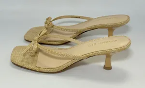 Women's Charlotte Thong Kitten Heel Slide Sandal Size 8 thumbnail 1