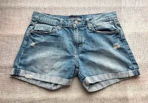 Levi's Jeans Shorts Juniors Size‎ 9 Distressed Cuffed Cotton Blue Denim thumbnail 1