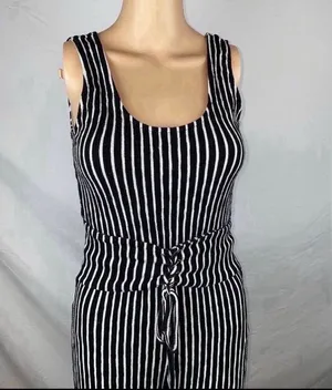 Jumpsuit Size M thumbnail 2