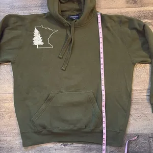 Oversized MINNESOTA Hoodie with hidden beer koozie pocket thumbnail 6