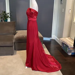 Women’s Deep Red Full Length Prom Party Formal Dress with Small Train Size 4 NWT thumbnail 3