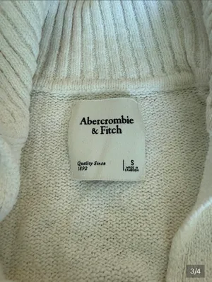 Abercrombie & Fitch Cream Ribbed Collared V-Neck Sweater thumbnail 3