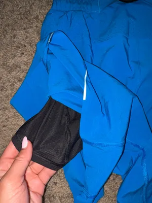 Lululemon Shorts thumbnail 4