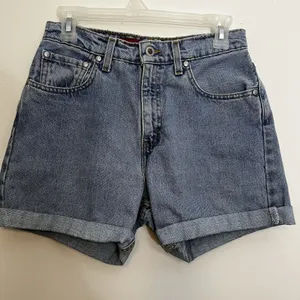 Levi's Vintage Y2K Levi SilverTab Jean Shorts Women 5/6 Blue Stone Wash‎ Loose F… thumbnail 1