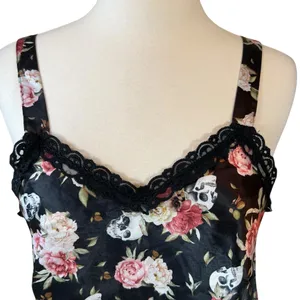 Hot Topic Skull & Flowers Satin & Lace Strappy Tank Top thumbnail 3