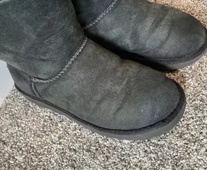 UGG Black Bailey Bow Booties Size 8 thumbnail 4