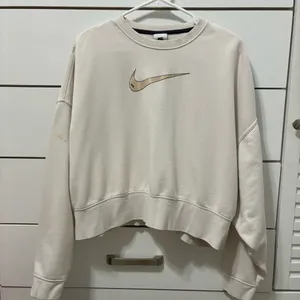 Nike Logo Sportswear Cream Crewneck thumbnail 2