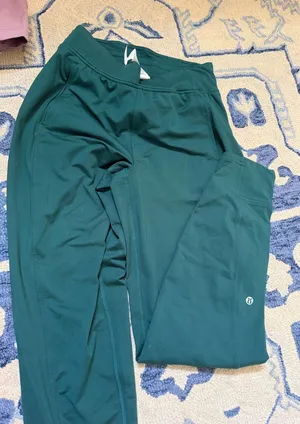 Lululemon Joggers thumbnail 1