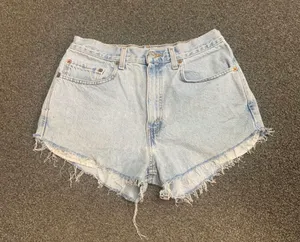 Vintage 505 Levi's Shorts  thumbnail 2