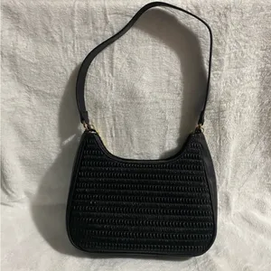 Aldo Black Textured Faux Leather Shoulder Bag Chunky Chain Detail and Lion Logo thumbnail 7