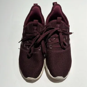 Adidas CLOUDFOAM Burgundy Tennis Shoe Size 6.‎ B60 thumbnail 4