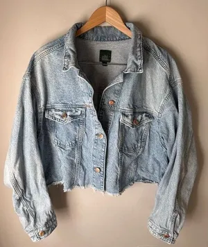 Wild Fable Light Wash Cropped Distressed Denim Jacket XL thumbnail 1
