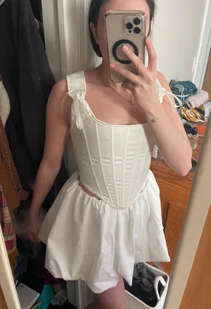 Scarlet Darkness White two piece set thumbnail 2