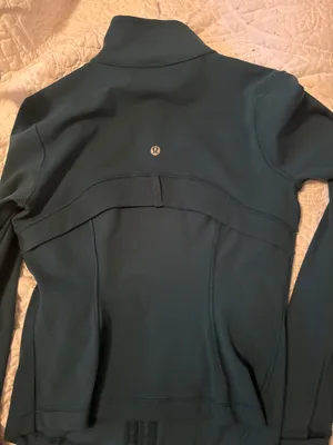 Lululemon Define Cropped Jacket thumbnail 4