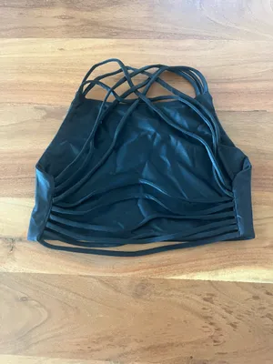 Carbon38 Black Strappy Back Sports Bra thumbnail 2