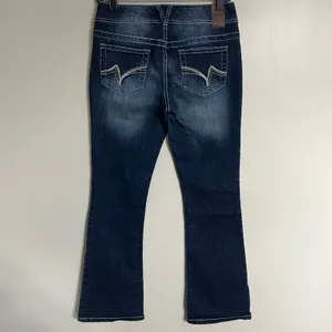 Vanity‎ Curvy Bootcut Jeans Dark Wash Contrast Stitch 26W 31L Blue Denim thumbnail 13