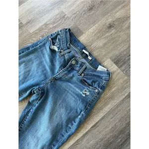 Levi’s Womens Curvy Skinny Jeans Size 29 Distressed Raw Hem Stretch Blue Denim thumbnail 7