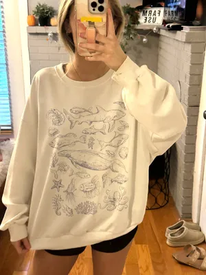 Shein Graphic Sweatshirt thumbnail 1