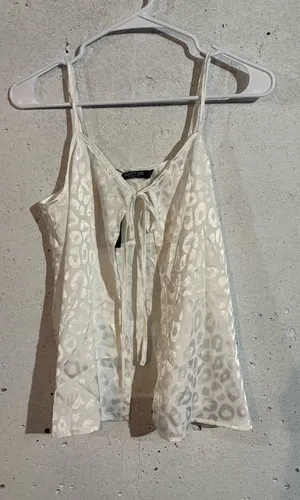 NWT Nasty Gal Baby Get Shaky Tie Jacquard Cami Top | Size: 6 thumbnail 1