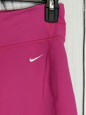 Nike 4.5" Shorts Woman Size Medium Hot Pink Dri Fit Nylon Spandex thumbnail 2