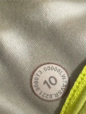Lululemon Speed Up Low-Rise Short 2.5" Highlight Yellow Size 10 thumbnail 6