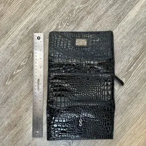 Kenneth Cole Reaction black patent leather wallet thumbnail 6