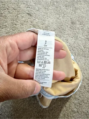 Old Navy Women’s Square Neck Striped Seersucker One Piece Swimsuit S thumbnail 12