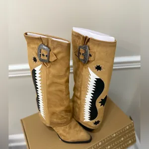 NWT Zodiac Western Boot Faux Suede Caramel size 7 thumbnail 4