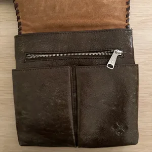Patricia Nash Italian Leather Purse thumbnail 2
