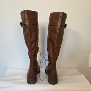 Chaps Alda Zip Up Tall Riding Boots Cognac Brown Size 7 Western Cowgirl thumbnail 3