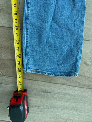 Levi’s Premium Denim Ribcage Straight Ankle Medium Wash Blue Distressed Jeans 29 thumbnail 9