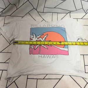 Billabong Hawaii Graphic T-Shirt Small White Cropped Raw Hem Sunset Palm‎ Tree thumbnail 8