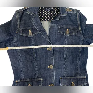 Vintage Inspired Lands’ End Women’s Size 4 Floral Accent Denim Utility Jacket thumbnail 8