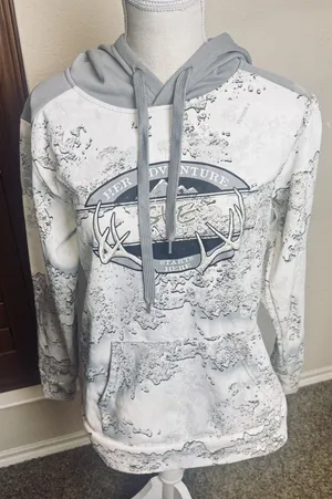 SHE Outdoor Hoodie Sweatshirt Women's M Tundra Camo Her Adventure white‎ gray thumbnail 1