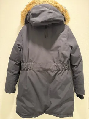 Canada Goose navy trillium heritage down parka coat with coyote fur hood thumbnail 13