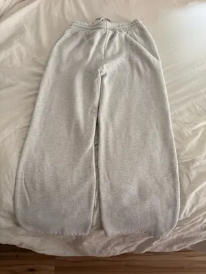 Aritzia Sweatfleece Sweatpants thumbnail 2