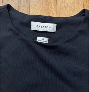 Aritzia babaton contour top xs thumbnail 2