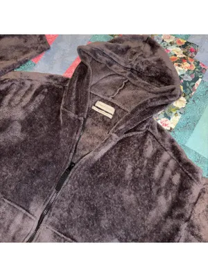 Urban Outfitters Woman’s Small Zip-Up Fuzzy Hoodie 100% Polyester Cozy Casual thumbnail 2