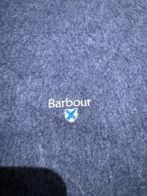 Barbour Plain Lambswool Fringed Scarf in Navy thumbnail 3